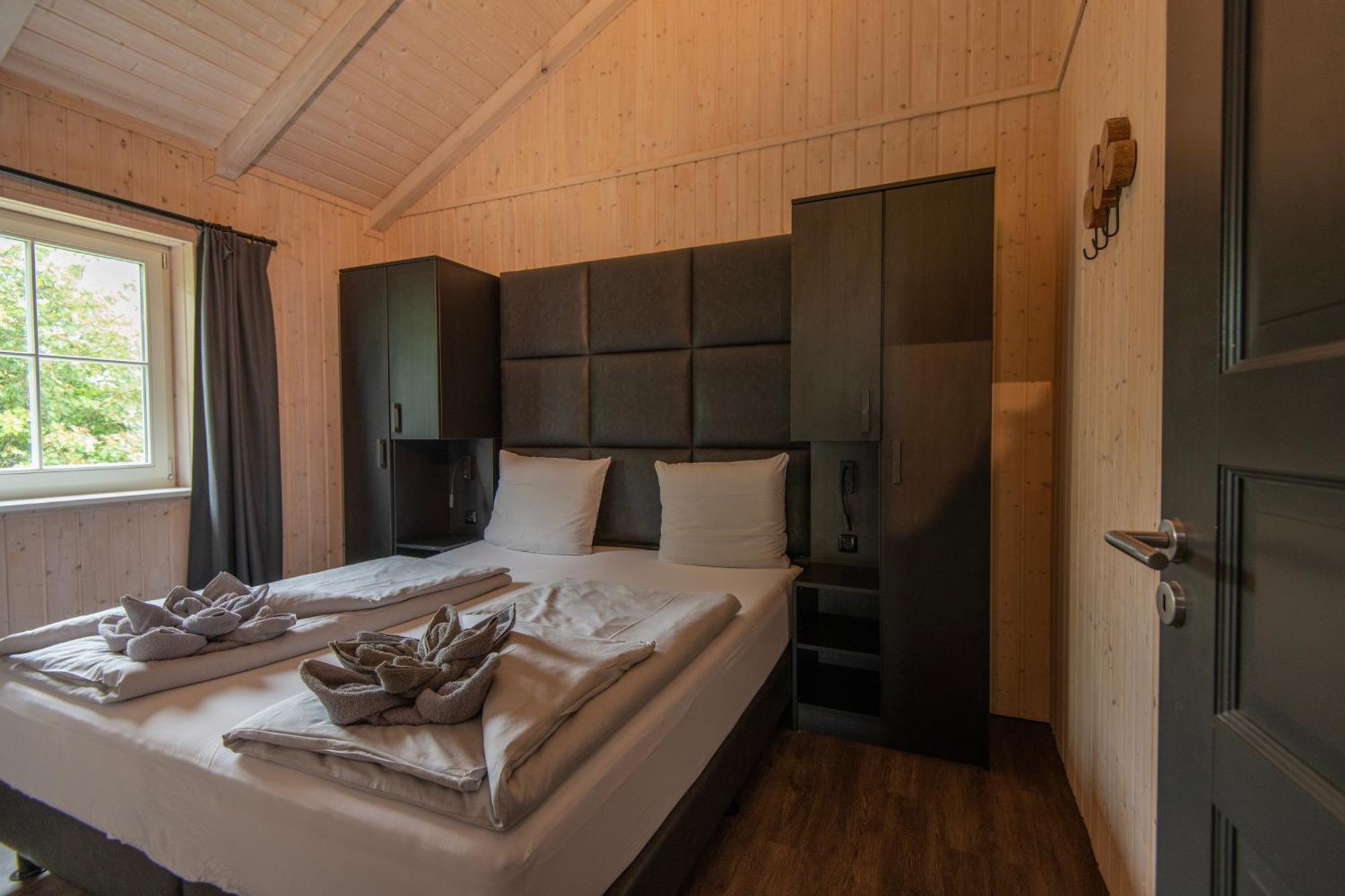 Kustelberg Lodges Медебах Экстерьер фото